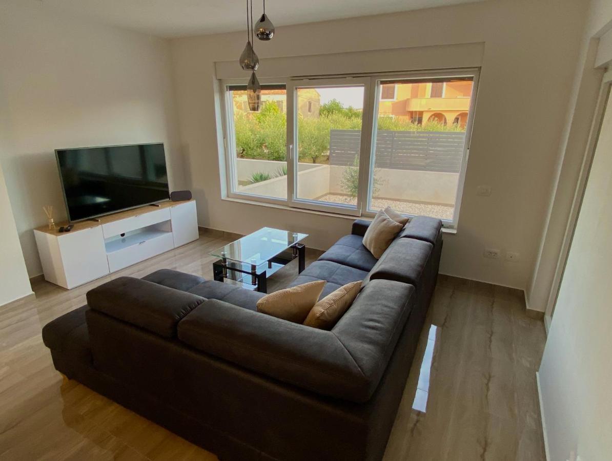 Ferienhaus Luka Zadar Eksteriør billede