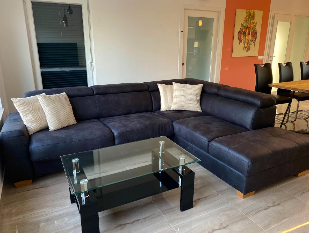 Ferienhaus Luka Zadar Eksteriør billede